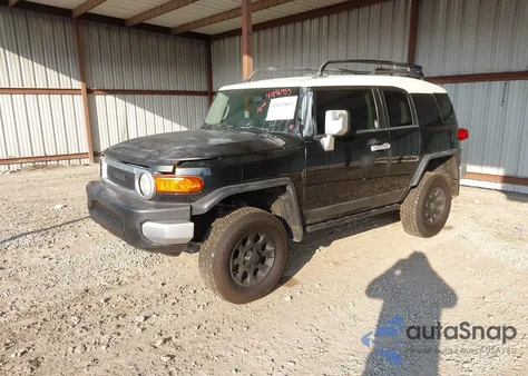 2007 Toyota Fj Cruiser z USA, uszkodzony, nr VIN JTEBU11F070007123